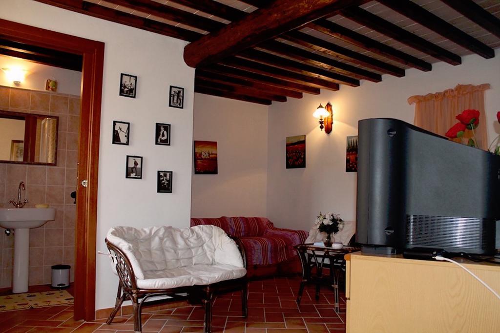 Casa Vacanze in Borgo Monteverdi Marittimo Exterior foto